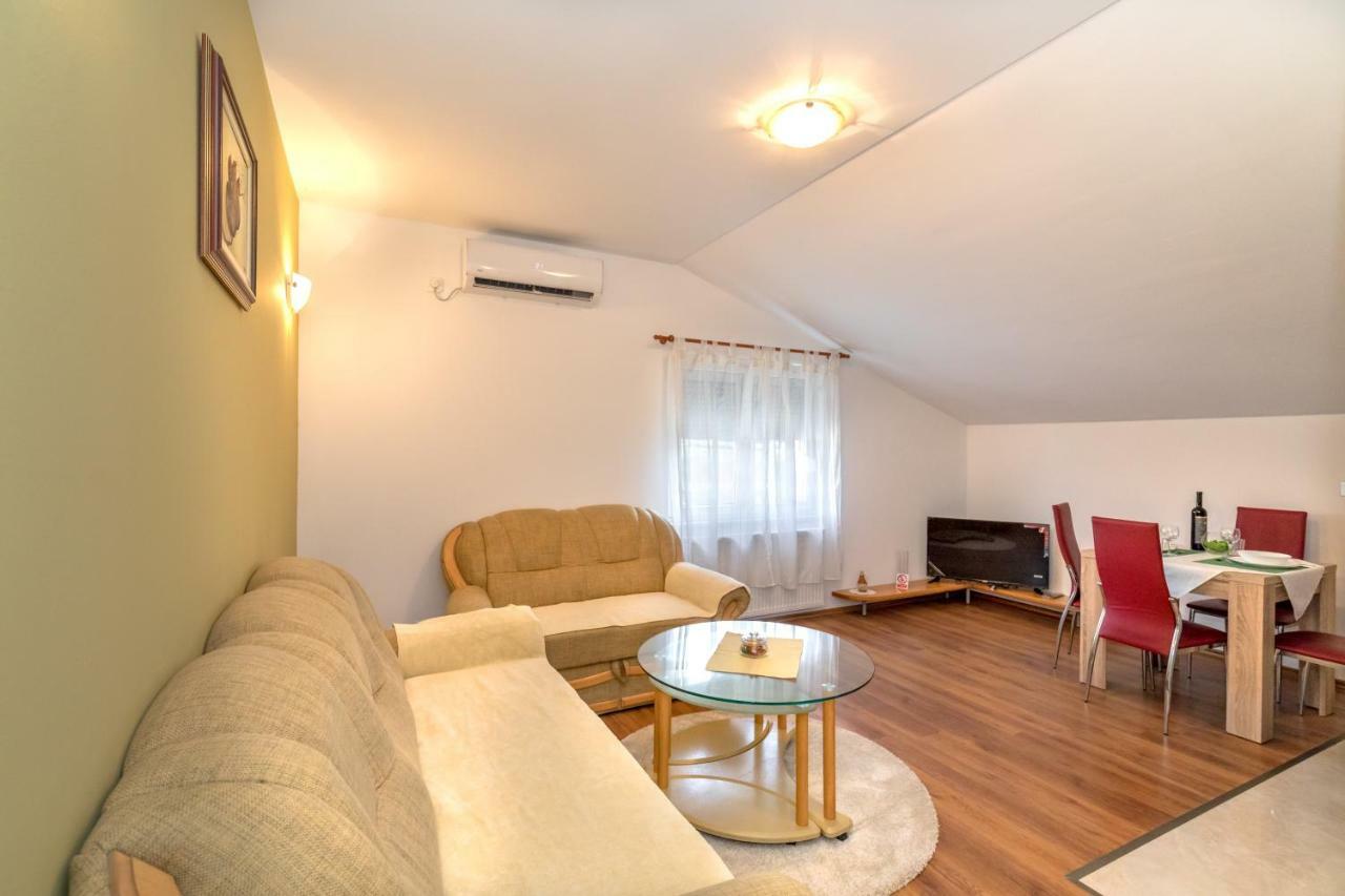 Arenta Apartments Metković Exteriör bild