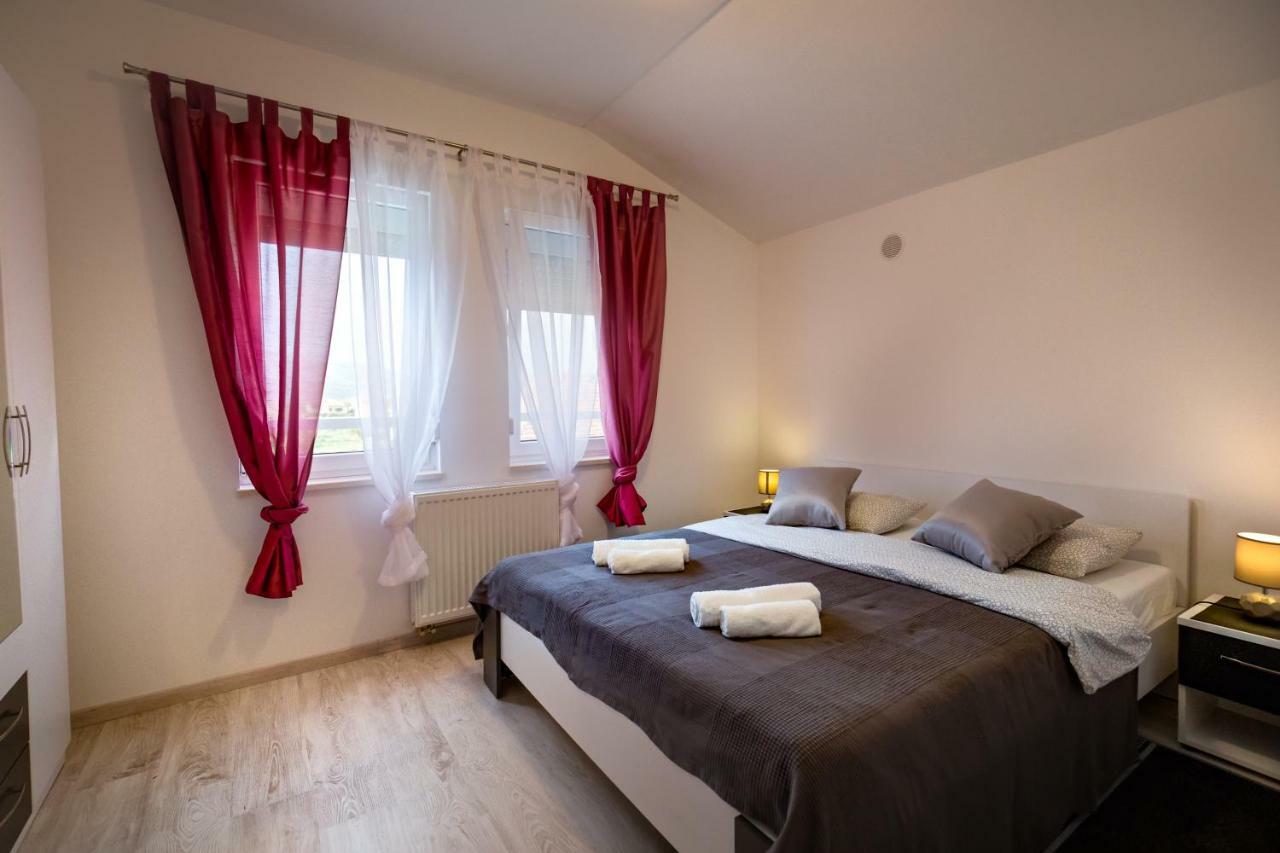 Arenta Apartments Metković Exteriör bild