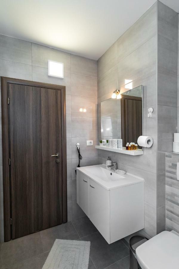 Arenta Apartments Metković Exteriör bild
